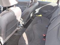 Usado Citroën C3 Comfort 73 CV (53 kW) 2007 Rojo Berlina