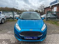 Gebraucht Ford Fiesta Titanium 101 PS (74 kW) 2013 Blau Kleinwagen