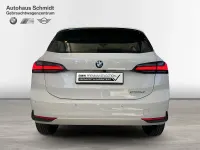 Gebraucht BMW 220 150 PS (110 kW) 2025 Alpinweiß uni Van / Kleinbus