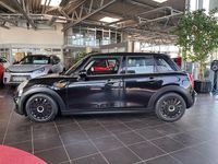 Gebraucht Mini Cooper 136 PS (100 kW) 2015 Midnight black metallic (metallic) Kleinwagen