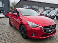 Gebraucht Mazda 2 Nakama 90 PS (66 kW) 2016 Rot Limousine