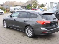 gebraucht Ford Focus Titanium