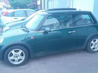 Gebraucht Mini ONE 90 PS (66 kW) 2002 Grün Kleinwagen