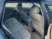 Gebraucht BMW 525 192 PS (141 kW) 2005 Blau Kombi