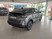 Neu Citroën C4 145 PS (106 kW) 2025 Grau Limousine