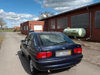 Gebraucht Ford Escort 90 PS (66 kW) 1998 Blau Limousine