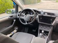 gebraucht VW Touran 1.6 TDI Automatik Navigation 5 sitzer