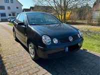 Gebraucht VW Polo 64 PS (47 kW) 2004 Schwarz Kleinwagen