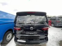 Second-hand VW Multivan 150 CP (110 kW) 2024 Negru Monovolum