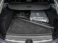 Gebraucht Mercedes C300e Avantgarde 313 PS (230 kW) 2024 Blau Limousine