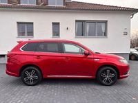 Gebraucht Mitsubishi Outlander P-HEV Spirit 224 PS (164 kW) 2021 Rot SUV