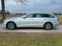 Second-hand Mercedes E200 150 CP (110 kW) 2019 Argintiu Break