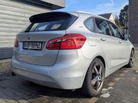 Gebraucht BMW 225 iPerformance 136 PS (100 kW) 2016 Silber Kombi