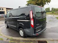 Gebraucht Ford Transit Custom 131 PS (96 kW) 2017 Schwarz Van / Kleinbus