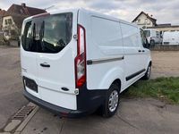 Gebraucht Ford Transit Custom 105 PS (77 kW) 2016 Weiß Van / Kleinbus