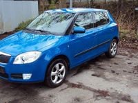 Gebraucht Skoda Fabia Style 86 PS (63 kW) 2010 Blau Limousine