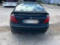 Gebraucht Mercedes C200 163 PS (119 kW) 2002 Schwarz Coupé