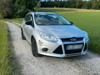 Gebraucht Ford Focus 116 PS (85 kW) 2011 Kombi