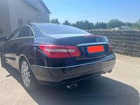 Gebraucht Mercedes E350 231 PS (169 kW) 2009 Schwarz Coupé