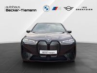 Gebraucht BMW iX Sport Line 239 kW (326 PS) 2023 Sophistograu brillanteffekt SUV