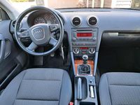 Gebraucht Audi A3 125 PS (91 kW) 2012 Andere farben Kleinwagen