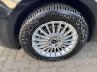 Gebraucht Mercedes EQV300 150 kW (204 PS) 2024 Obsidianschwarz metallic Van / Kleinbus