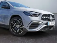 Gebraucht Mercedes GLA200 AMG 150 PS (110 kW) 2026 Manufaktur lack manufaktur alp SUV