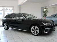Gebraucht Audi S4 Sport 341 PS (250 kW) 2024 Mythosschwarzmetallic Kombi