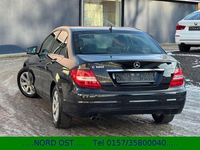 Gebraucht Mercedes C180 156 PS (114 kW) 2011 Schwarz Limousine
