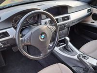 Gebraucht BMW 325 204 PS (150 kW) 2011 Schwarz Kombi
