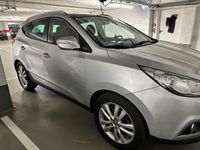 Gebraucht Hyundai Tucson Style 163 PS (119 kW) 2012 Silber SUV