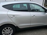 Gebraucht Hyundai ix35 163 PS (119 kW) 2012 Silber SUV