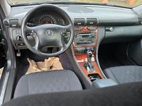 Gebraucht Mercedes C200 Classic 122 PS (89 kW) 2001 Schwarz Limousine