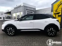 Gebraucht Opel Mokka 136 PS (100 kW) 2024 Banquise weiss SUV