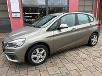 Gebraucht BMW 218 Active Tourer Basis 136 PS (100 kW) 2015 Silber Van / Kleinbus