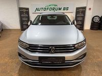 Gebraucht VW Passat Business 150 PS (110 kW) 2022 Gelb Kombi