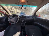 Gebraucht Hyundai i10 Edition 69 PS (50 kW) 2012 Kleinwagen