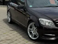Gebraucht Mercedes C250 204 PS (150 kW) 2011 Andere farben Limousine