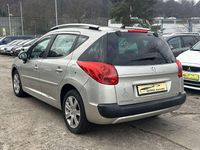 Gebraucht Peugeot 207 120 PS (88 kW) 2008 Silber Kombi