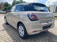 Neu Suzuki Swift 83 PS (61 kW) 2025 Caravan ivory Kleinwagen