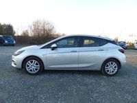 Gebraucht Opel Astra Basis 131 PS (96 kW) 2020 Silber Limousine