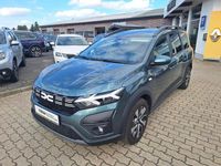 Gebraucht Dacia Jogger Expression 110 PS (80 kW) 2025 Grün Van / Kleinbus