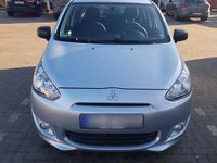 Gebraucht Mitsubishi Space Star 71 PS (52 kW) 2015 Silber Kleinwagen