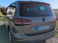 Gebraucht VW Sharan Edition 136 PS (100 kW) 2018 Gold Van / Kleinbus
