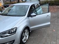 Gebraucht VW Polo 75 PS (55 kW) 2009 Silber Kleinwagen