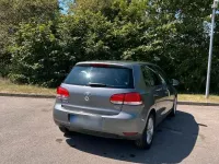 Gebraucht VW Golf VII 105 PS (77 kW) 2012 Grau Limousine