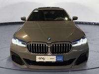 Gebraucht BMW 545e M Sport 286 PS (210 kW) 2022 Grau Limousine