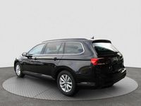 Gebraucht VW Passat 150 PS (110 kW) 2021 Deep black perleffekt (metallic) Kombi