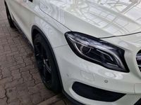 gebraucht Mercedes GLA200 AMG StreetStyle BI XenonNaviAHK19er Alufelgen