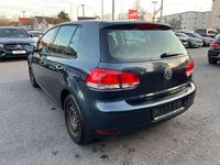 Gebraucht VW Golf VI Trendline 80 PS (58 kW) 2010 Blau Kleinwagen